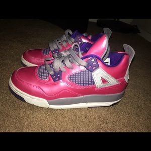 retro jordan 4s